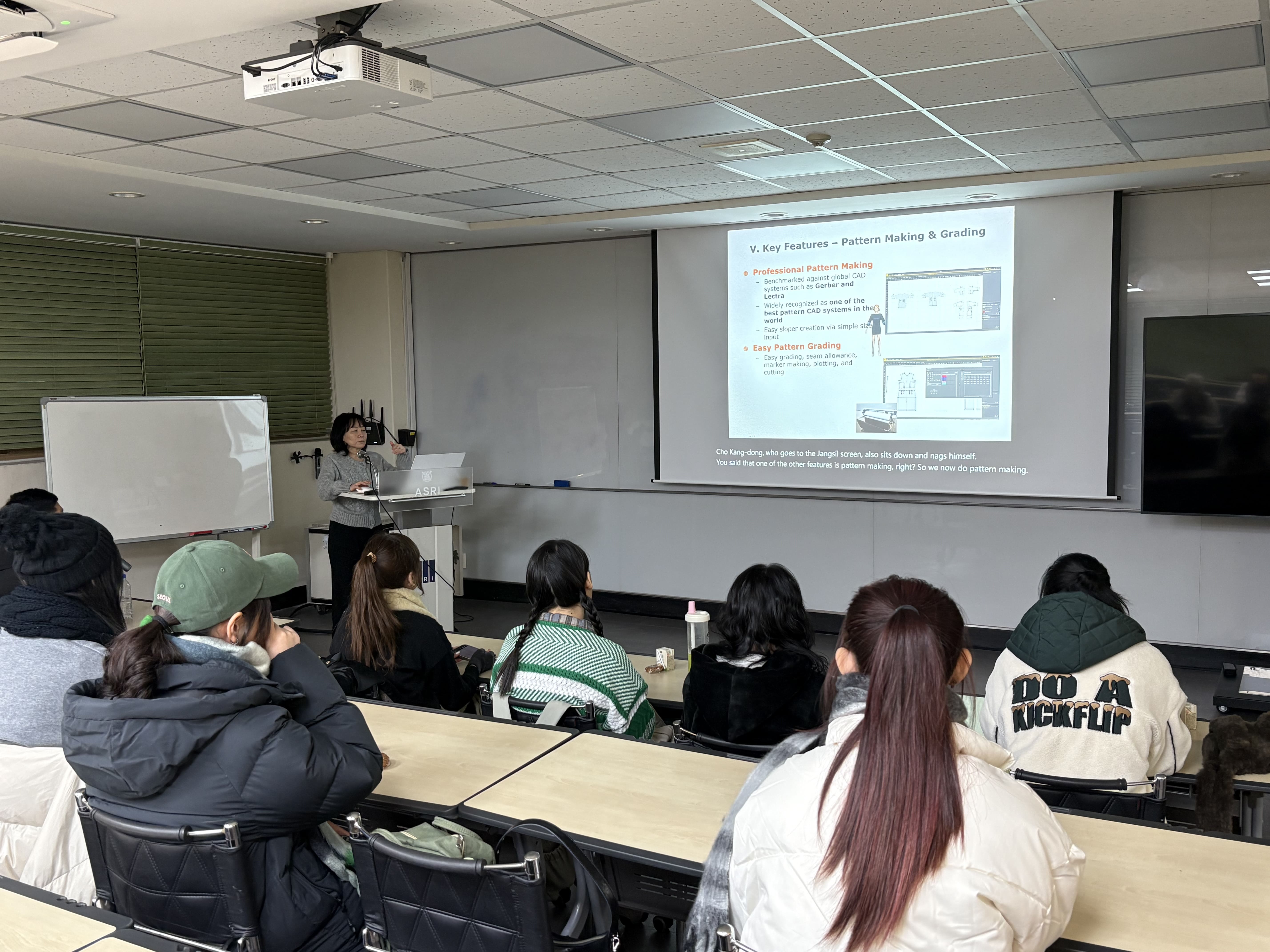 相關圖片 首爾大學教授介紹 TG3D 研究之數位打版軟體