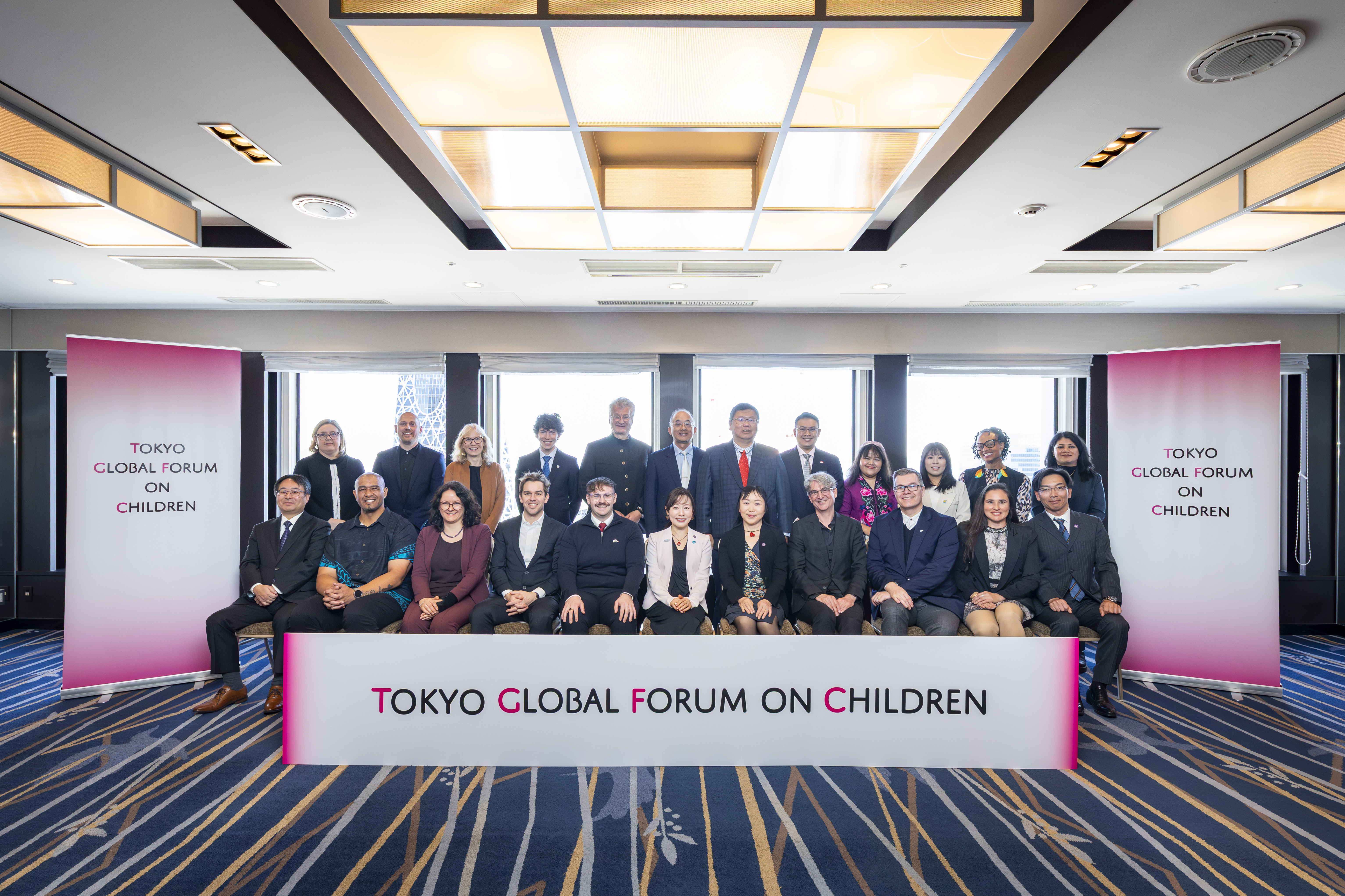 相關圖片 圖一：青年局受邀參加由東京都政府主辦的「第二屆東京全球兒童論壇（Second Tokyo Global Forum on Children）」，與來自全球 20 個國家的城市代表合影