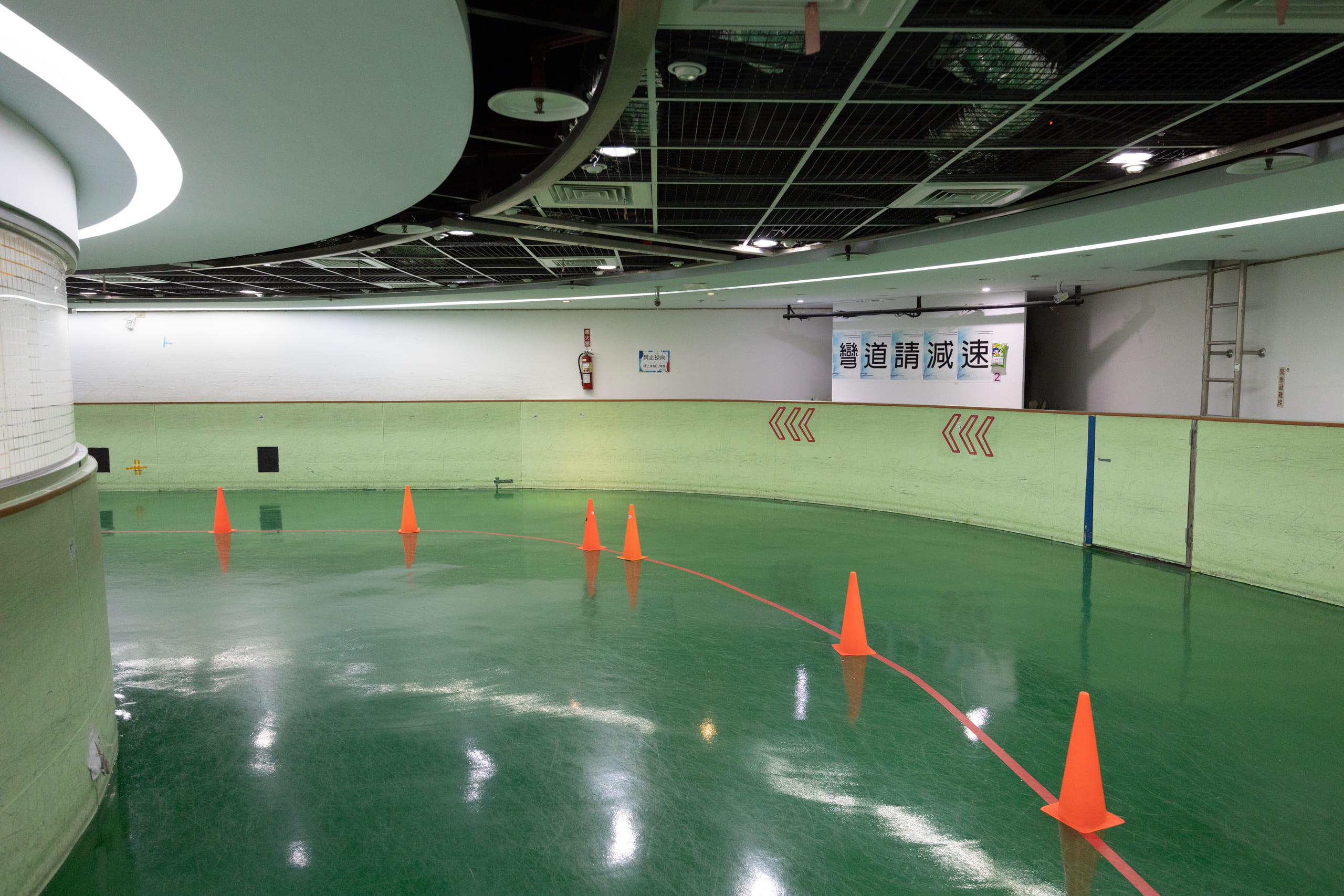 場域圖片 直排輪場-場內轉彎區