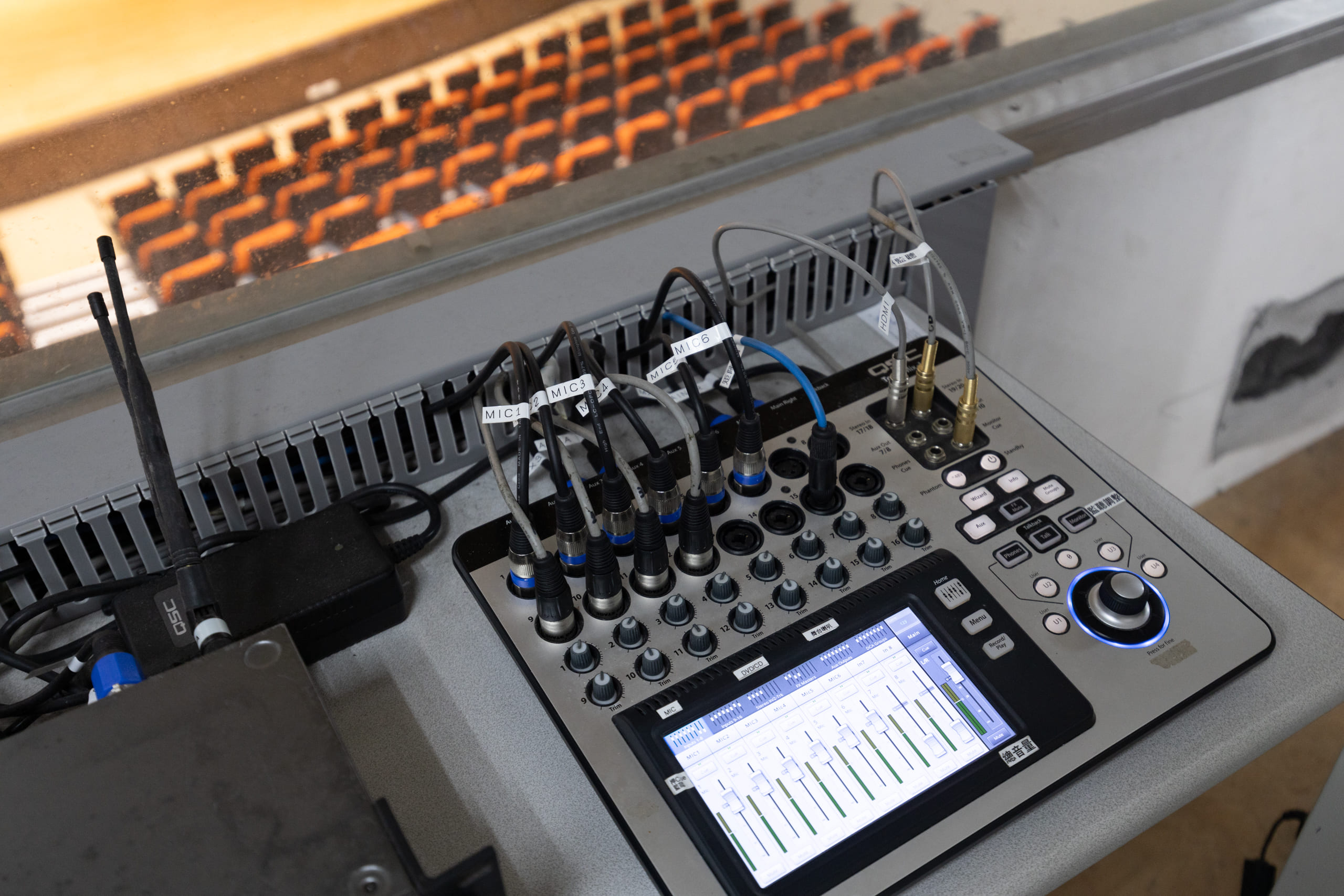 場域圖片 臺北演藝廳-控制室-儀器