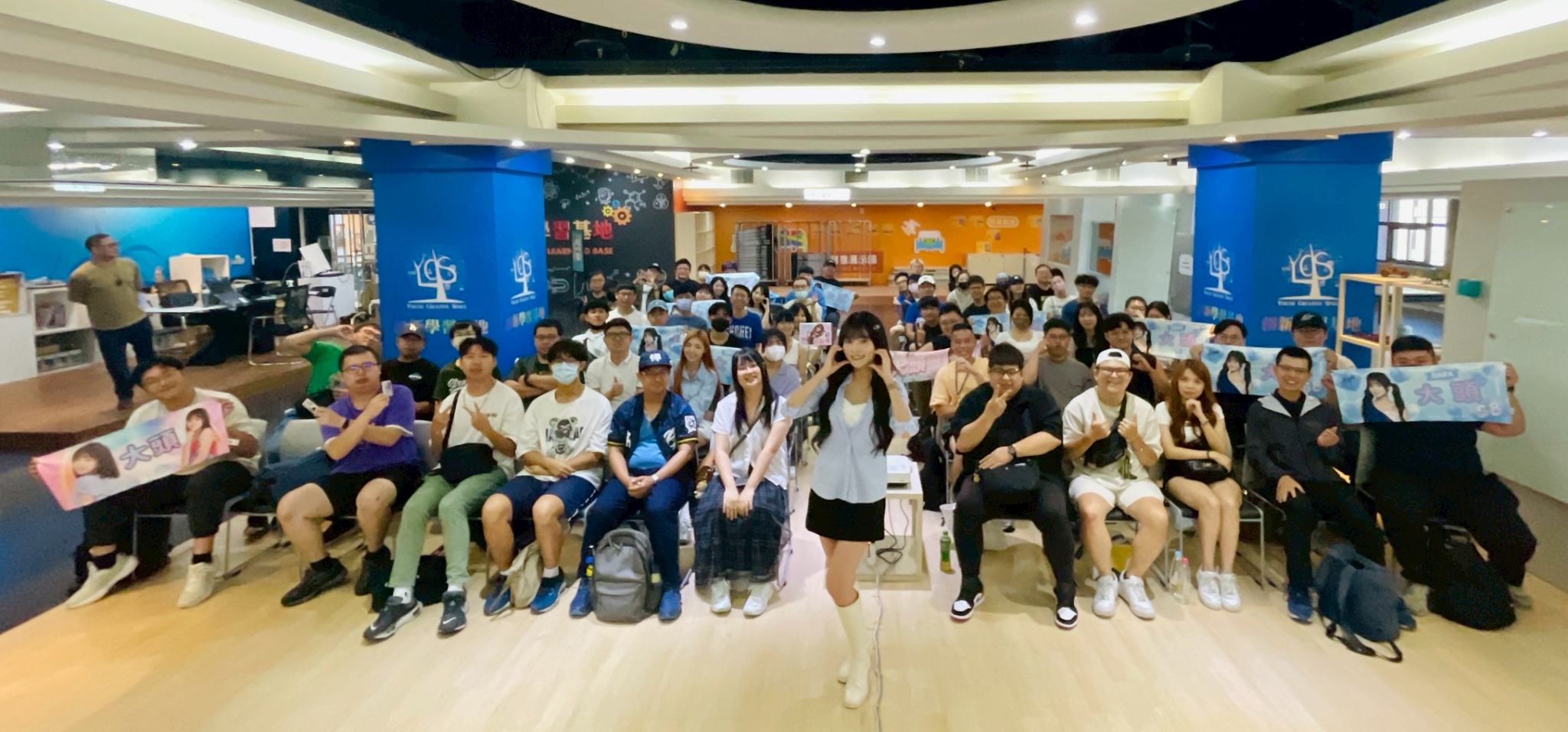 相關圖片 粉絲們為講者精心準備的神秘驚喜，現場滿滿的感動