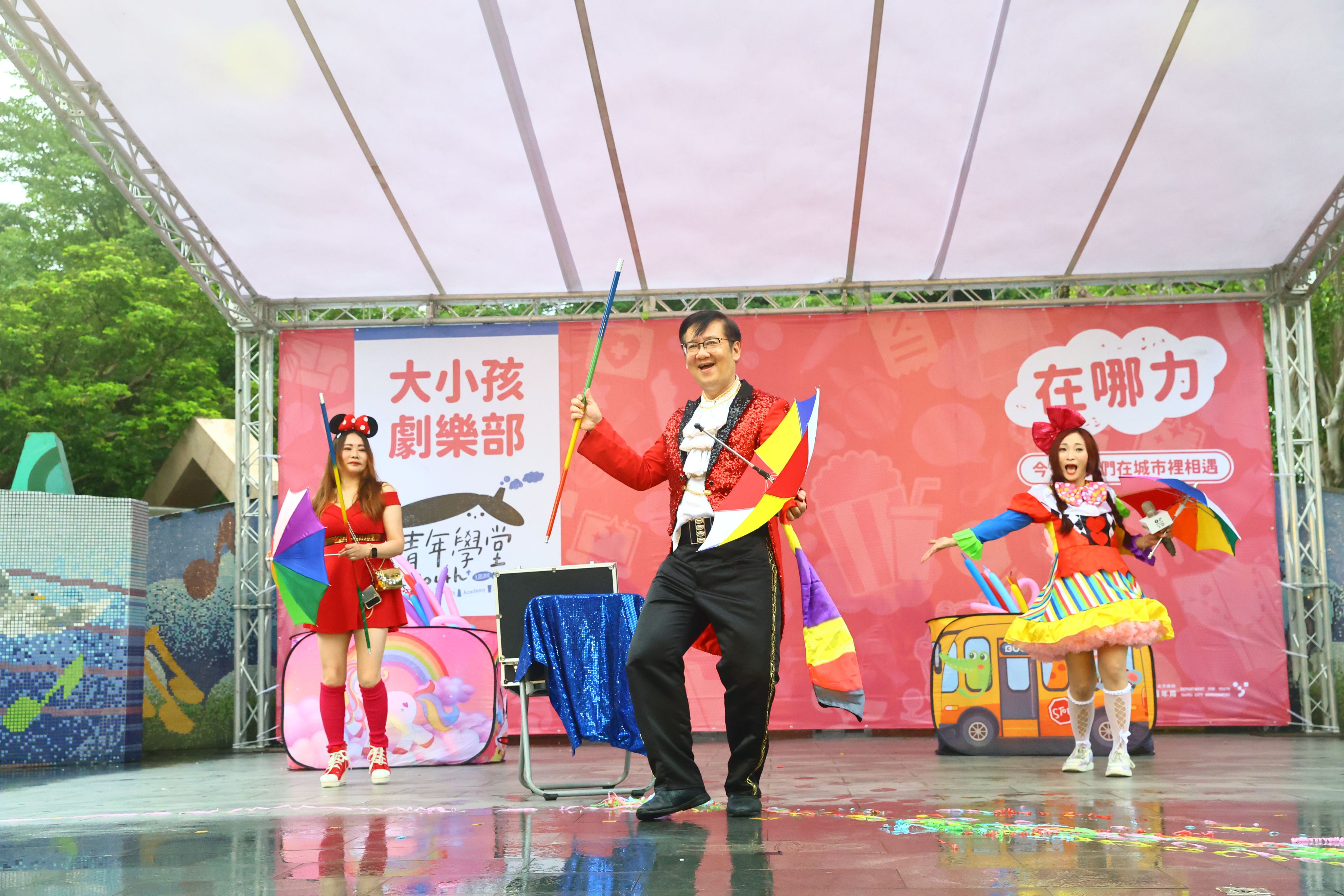 相關圖片 神奇傑克魔術表演